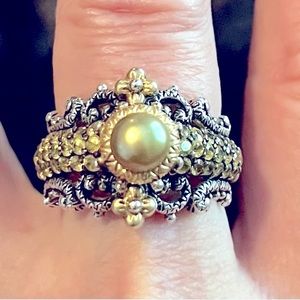 Barbara Bixby 18k Gold & Sterling Silver Green Pearl & Peridot ring.